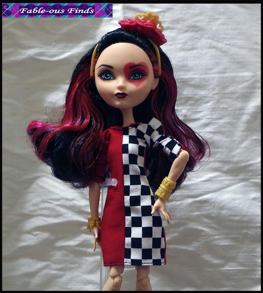 Ever After High Lizzie hearts Ever after dolls, Ever after high, Ever after