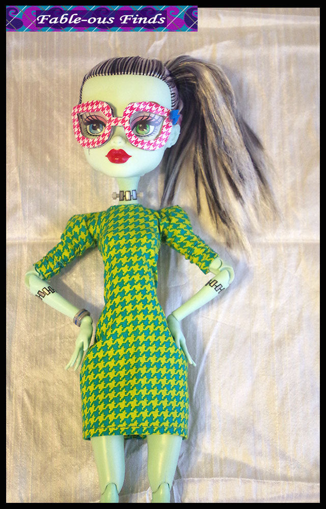 Clown Chic Sheath Dress and Glasses Front View